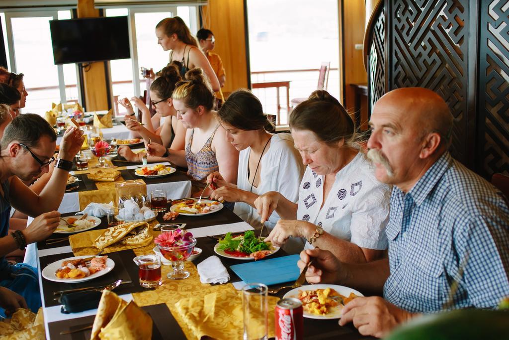 Cristina Diamond Cruise Hotel Ha Long Cameră foto